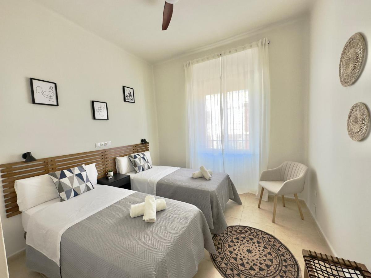 Soho Malaga Chic Apartment Bagian luar foto