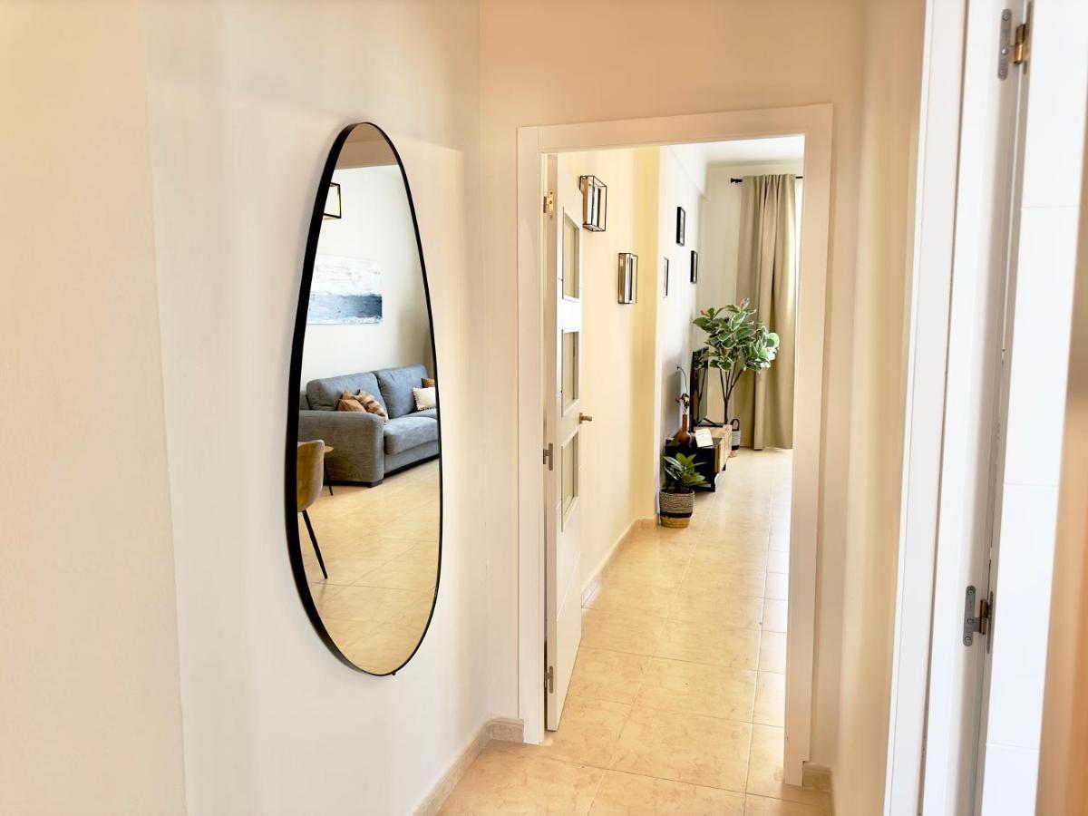 Soho Malaga Chic Apartment Bagian luar foto